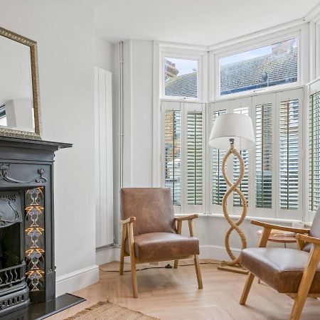 Pass The Keys 3 Bed Scandi Heaven Minutes From The Beach Whitstable Exterior photo
