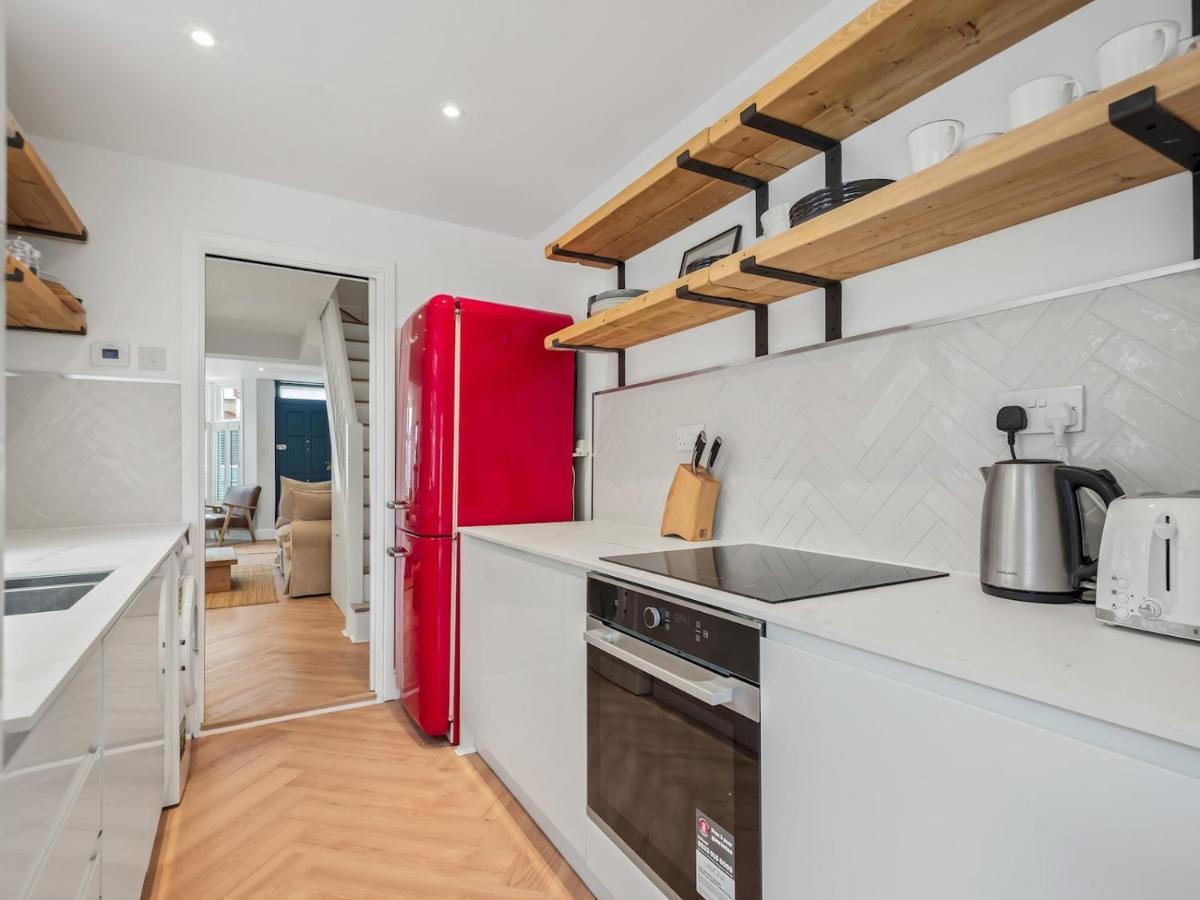 Pass The Keys 3 Bed Scandi Heaven Minutes From The Beach Whitstable Exterior photo